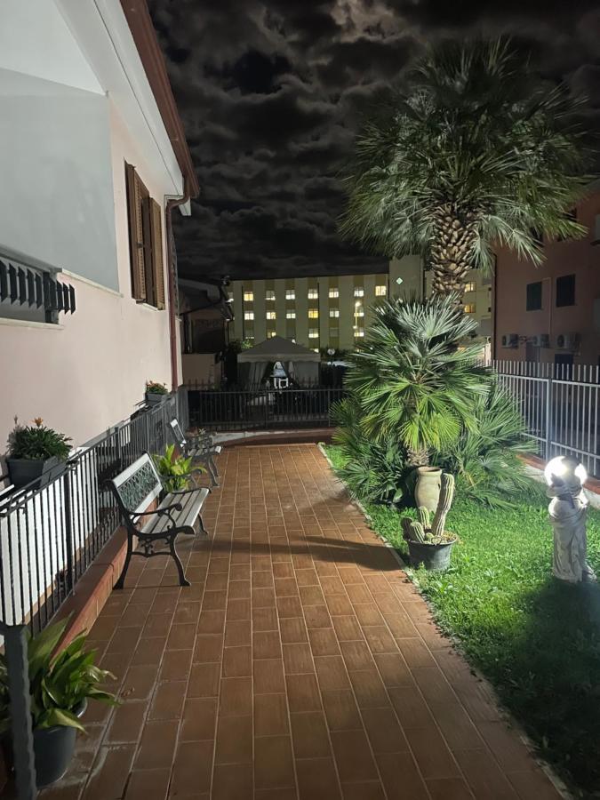 Villa Antonella Pozzilli Bagian luar foto